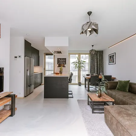 Modern With Large Terrace Apartment Antwerp